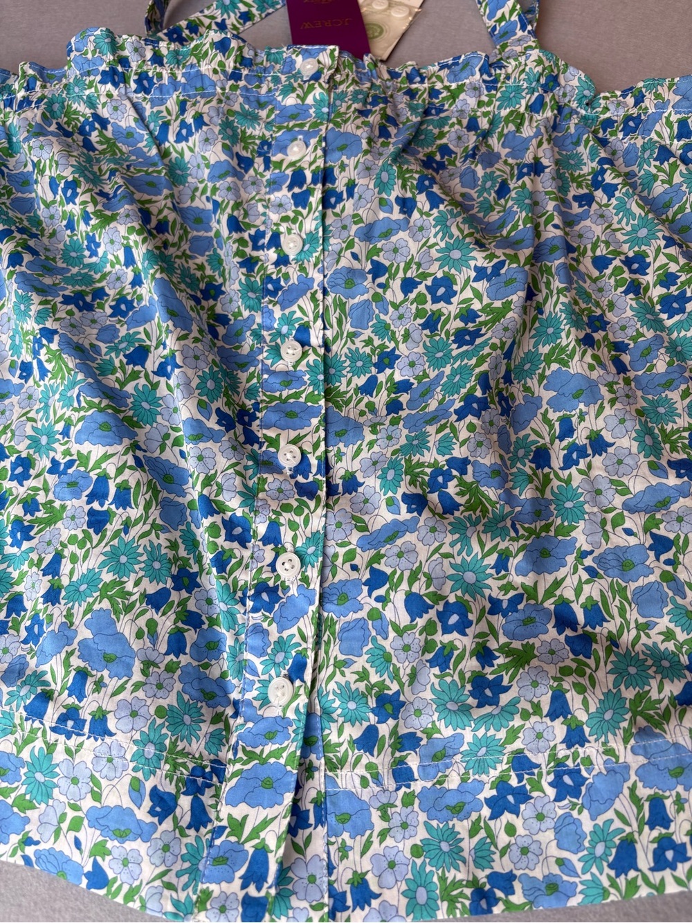 NWT J.Crew Organic
Cotton Smocked Button Front
Liberty Print Tank Top sz M - Picture 7 of 12